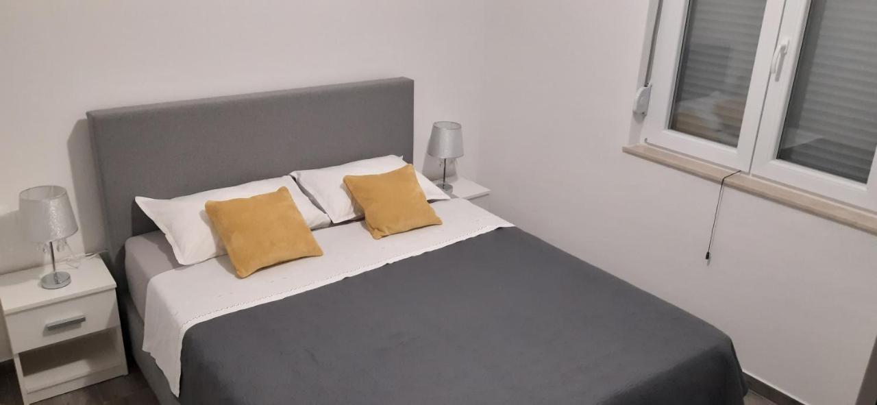 Apartmani Antea Стариград-Пакленица Экстерьер фото